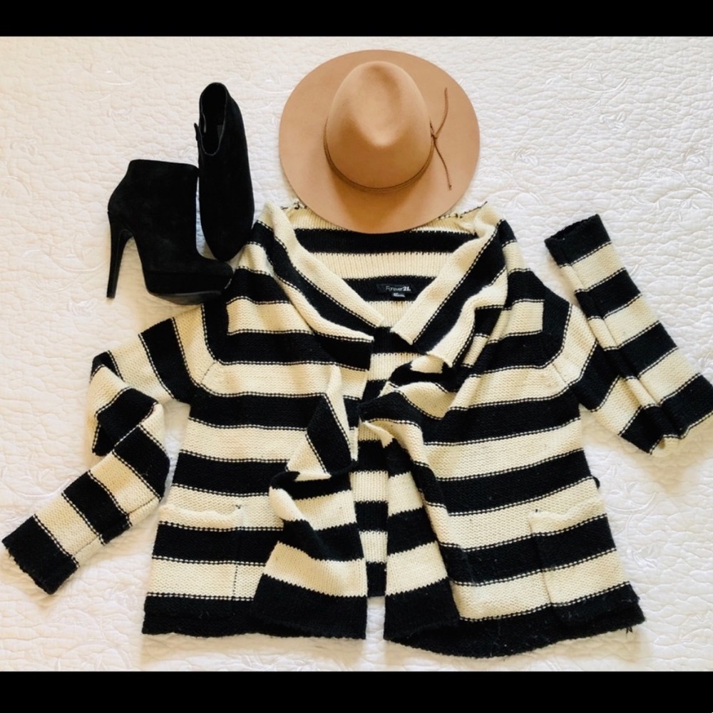 Striped cardigan sweater black & cream shawl wrap knit Sm